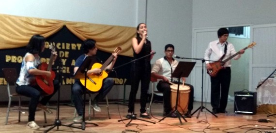 M&uacute;sica