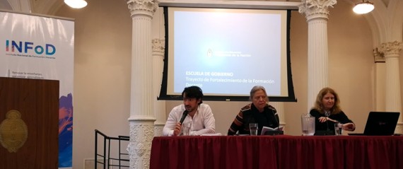 Escuela de gobierno