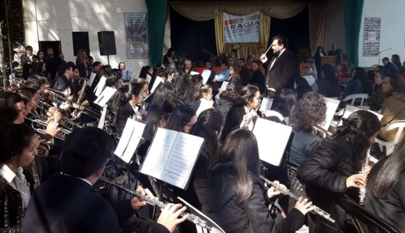M&uacute;sica